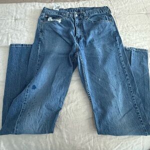 Levi’s Classic Blue Denim Jeans